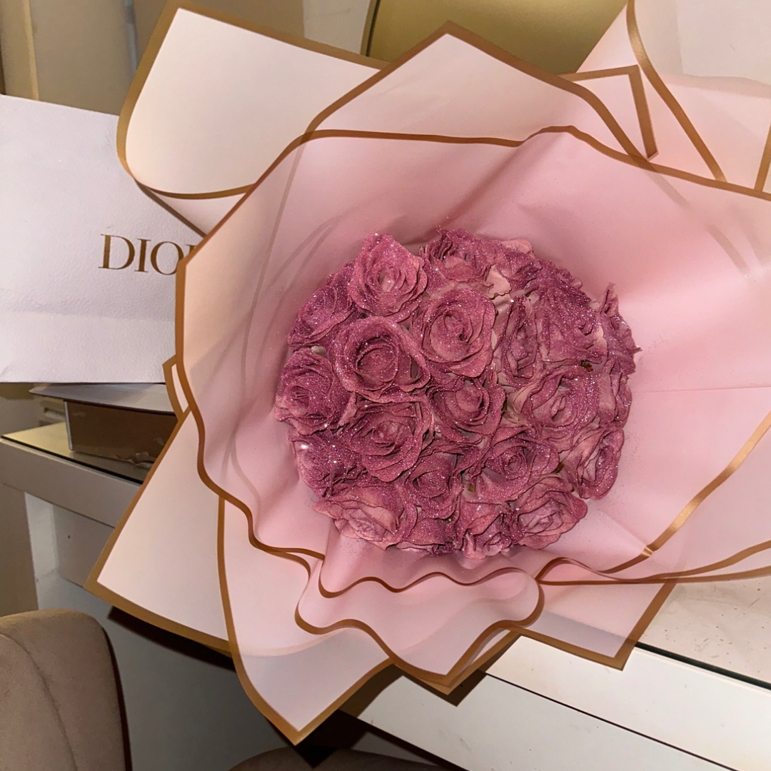 Forever Pink Glitter Roses – Flower Box&Co.