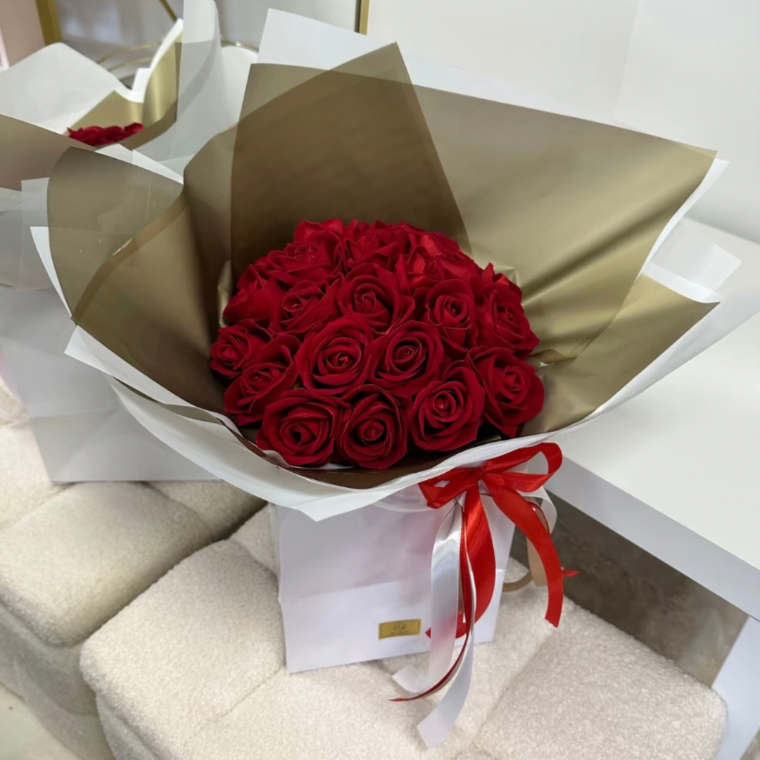 SALE! 24 Red Forever Roses – Flower Box&Co.