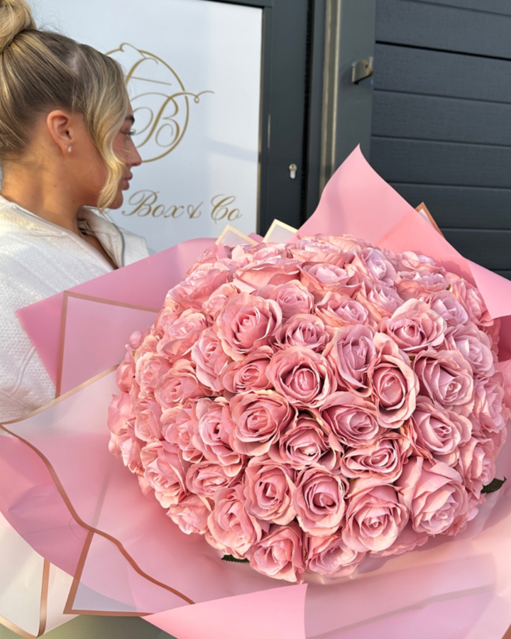 100 Pink Forever Roses